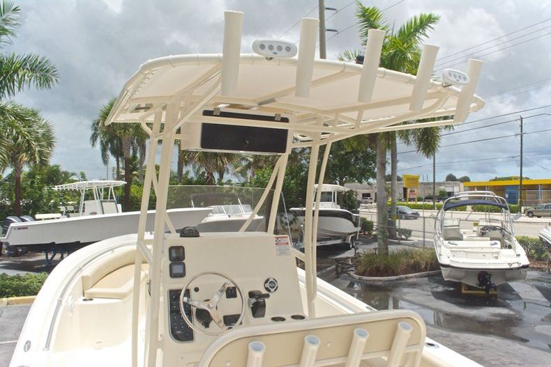 Thumbnail 23 for New 2013 Cobia 256 Center Console boat for sale in West Palm Beach, FL