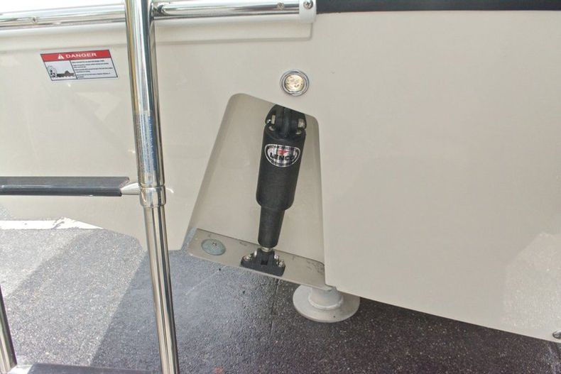 Thumbnail 17 for New 2013 Cobia 256 Center Console boat for sale in West Palm Beach, FL
