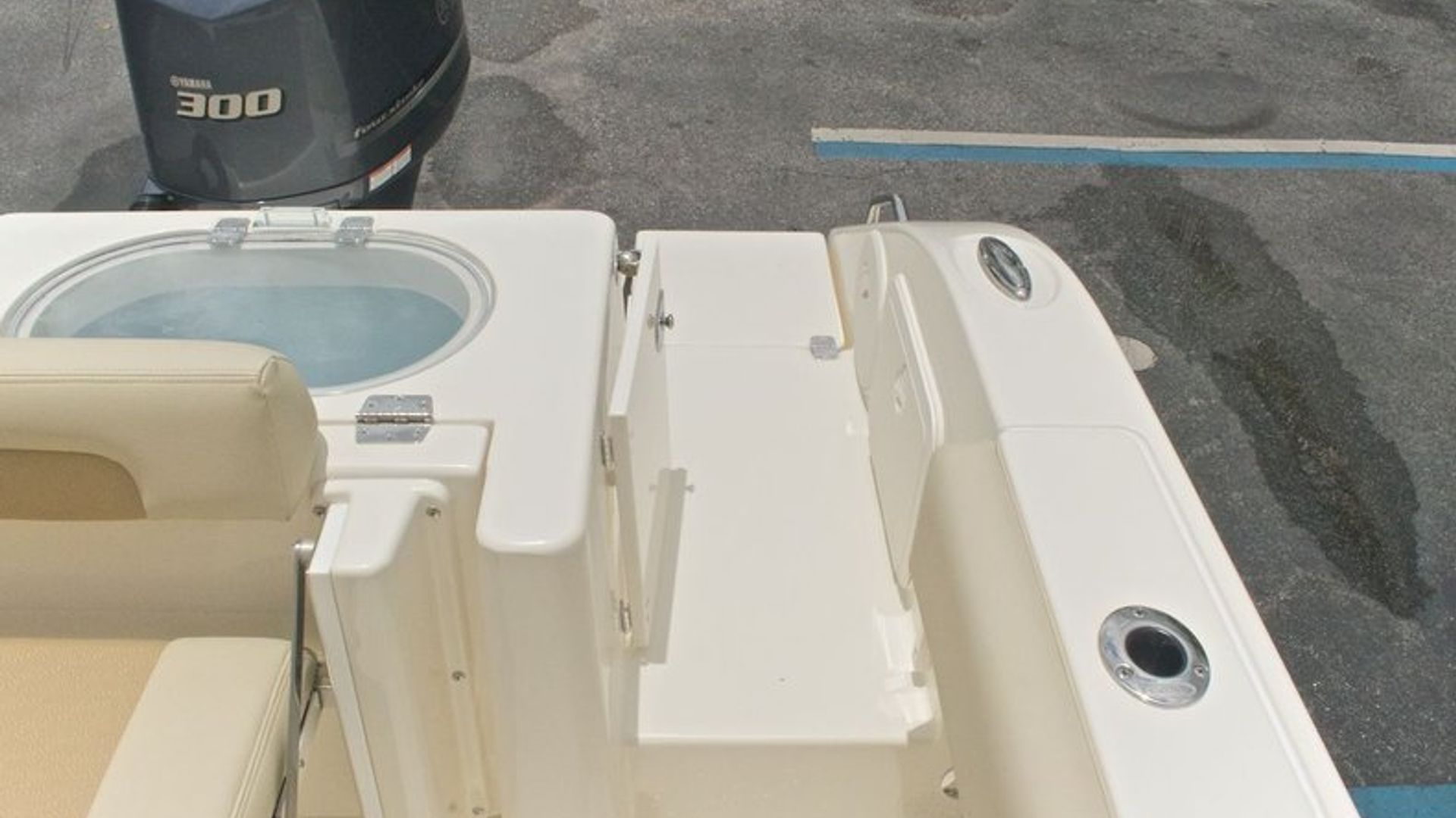 New 2013 Cobia 256 Center Console #K036 image 28