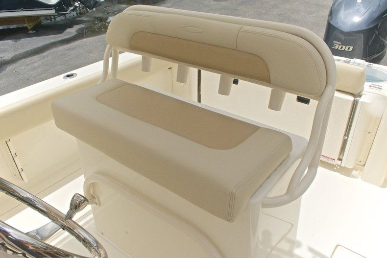 Thumbnail 43 for New 2013 Cobia 256 Center Console boat for sale in West Palm Beach, FL