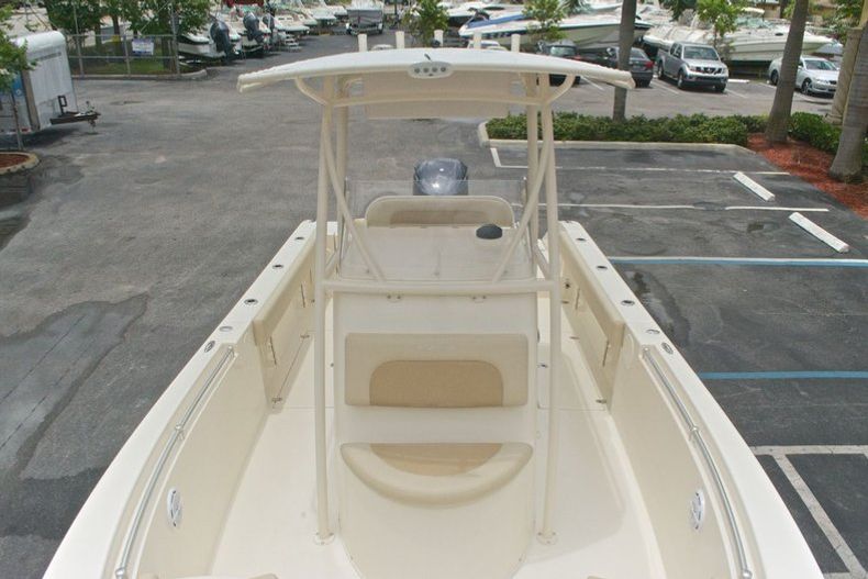 Thumbnail 63 for New 2013 Cobia 256 Center Console boat for sale in West Palm Beach, FL