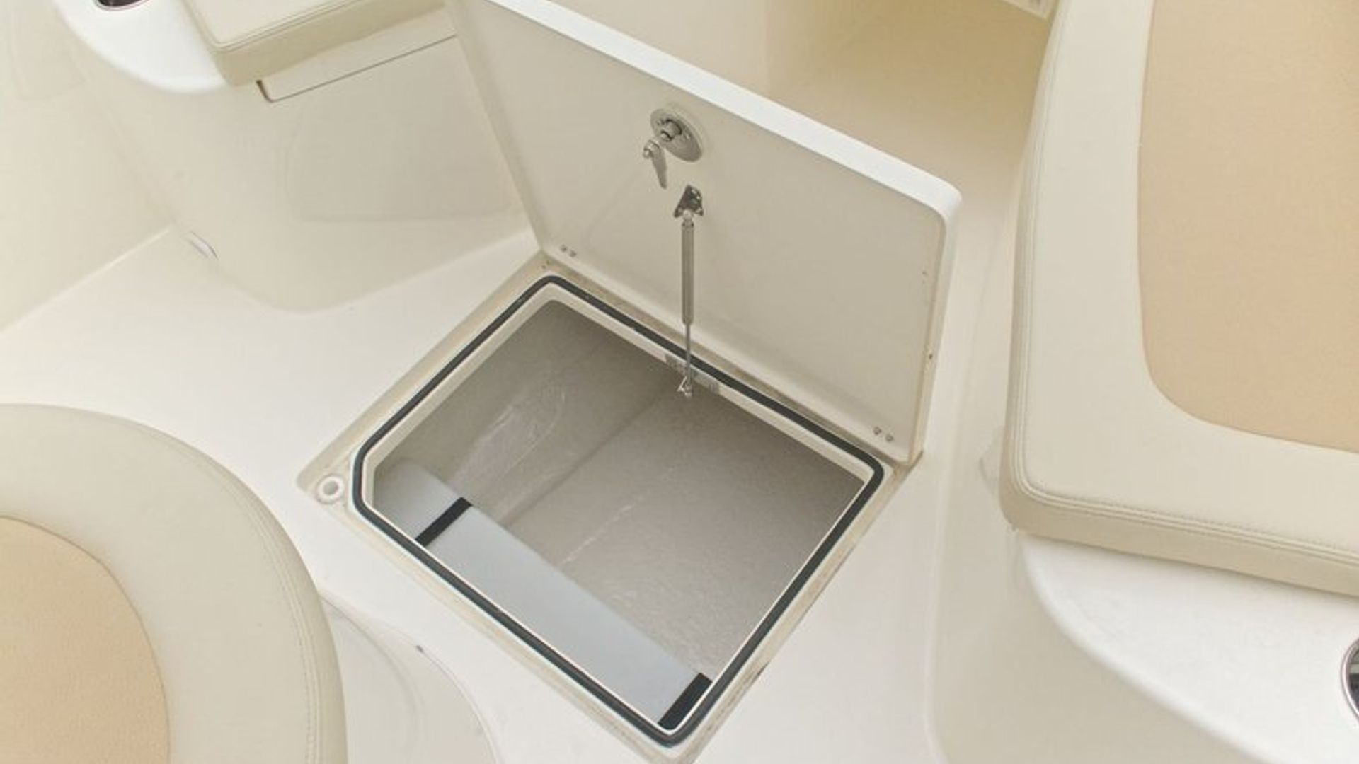 New 2013 Cobia 256 Center Console #K036 image 69