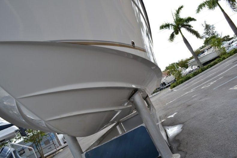 Thumbnail 5 for Used 2005 Seaswirl 2101 Dual Console OB boat for sale in West Palm Beach, FL