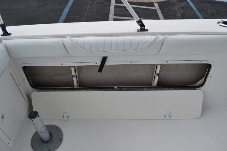 Thumbnail 50 for Used 2005 Seaswirl 2101 Dual Console OB boat for sale in West Palm Beach, FL