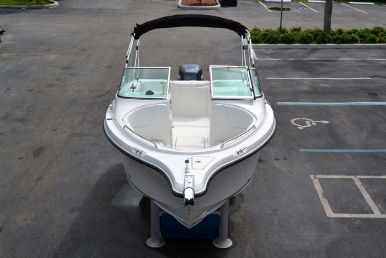 Thumbnail 89 for Used 2005 Seaswirl 2101 Dual Console OB boat for sale in West Palm Beach, FL