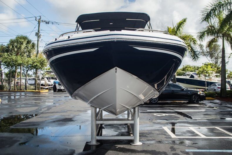 Thumbnail 2 for New 2015 Hurricane SunDeck SD 2400 OB boat for sale in West Palm Beach, FL