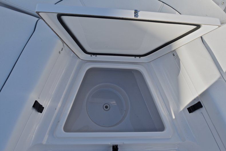 Thumbnail 38 for New 2018 Sportsman Heritage 231 Center Console boat for sale in West Palm Beach, FL