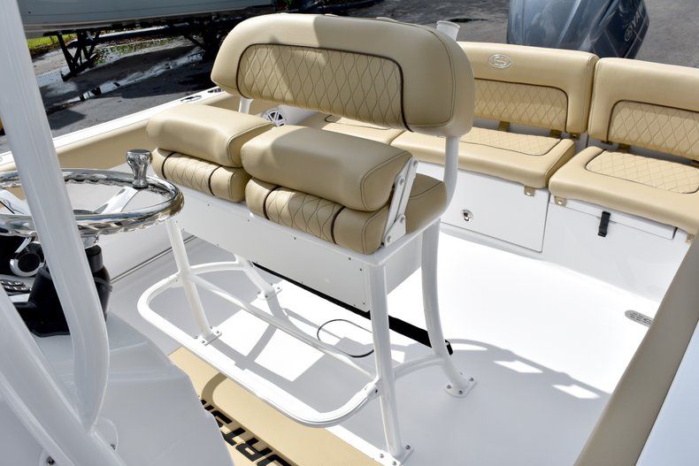 Thumbnail 23 for New 2019 Sportsman Heritage 231 Center Console boat for sale in West Palm Beach, FL