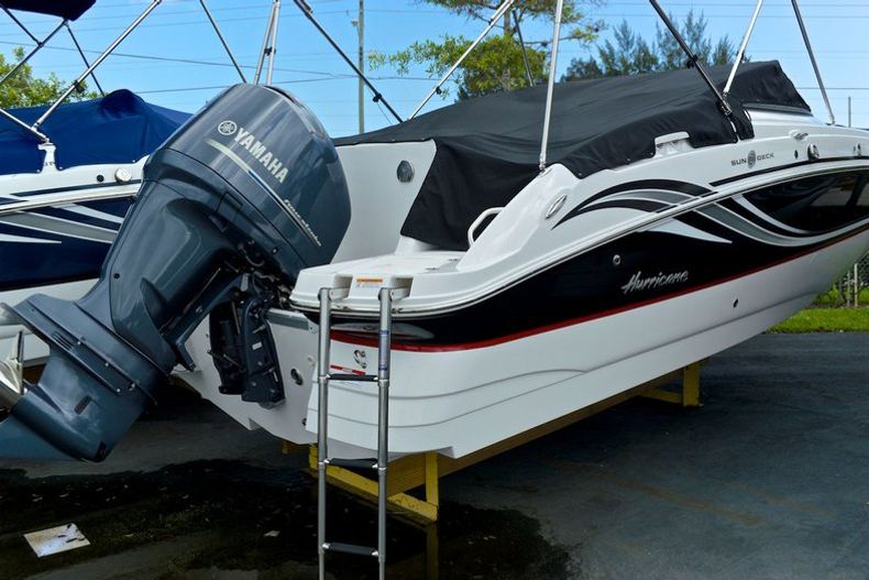 New 2014 Hurricane SunDeck SD 2400 OB boat for sale in West Palm Beach, FL