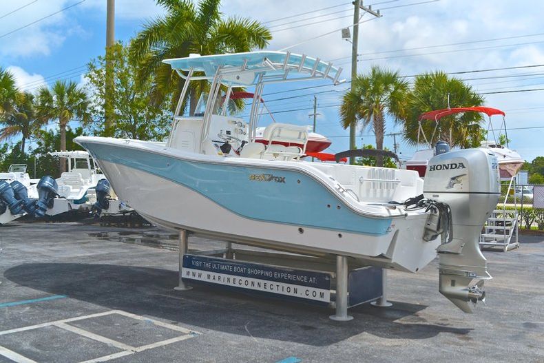 Thumbnail 7 for Used 2010 Sea Fox 256 Center Console boat for sale in West Palm Beach, FL