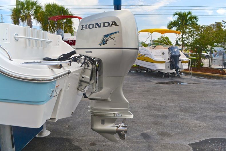 Thumbnail 15 for Used 2010 Sea Fox 256 Center Console boat for sale in West Palm Beach, FL