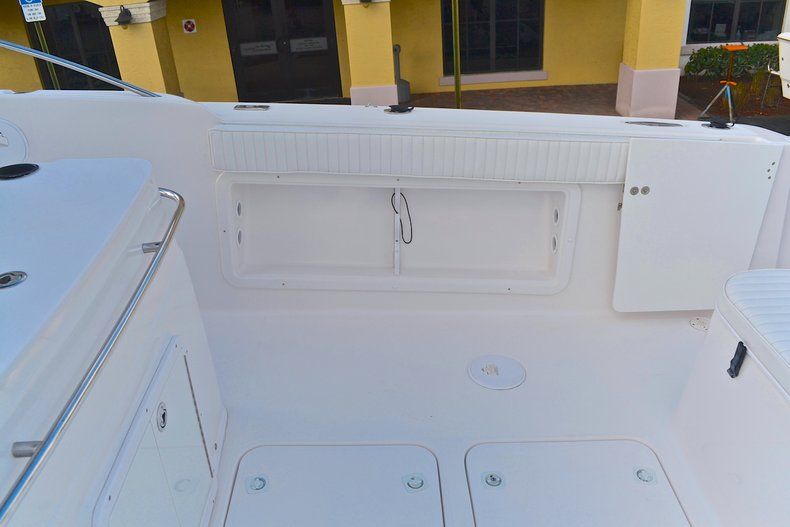 Thumbnail 28 for Used 2004 Pro-Line 30 Sport Center Console boat for sale in West Palm Beach, FL