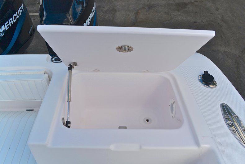Thumbnail 30 for Used 2004 Pro-Line 30 Sport Center Console boat for sale in West Palm Beach, FL
