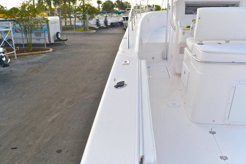 Thumbnail 25 for Used 2004 Pro-Line 30 Sport Center Console boat for sale in West Palm Beach, FL
