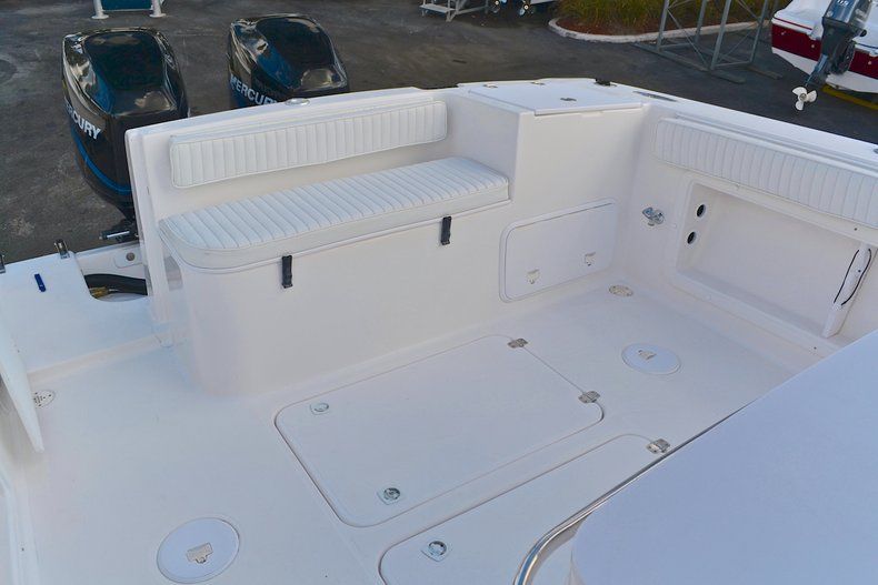 Thumbnail 26 for Used 2004 Pro-Line 30 Sport Center Console boat for sale in West Palm Beach, FL