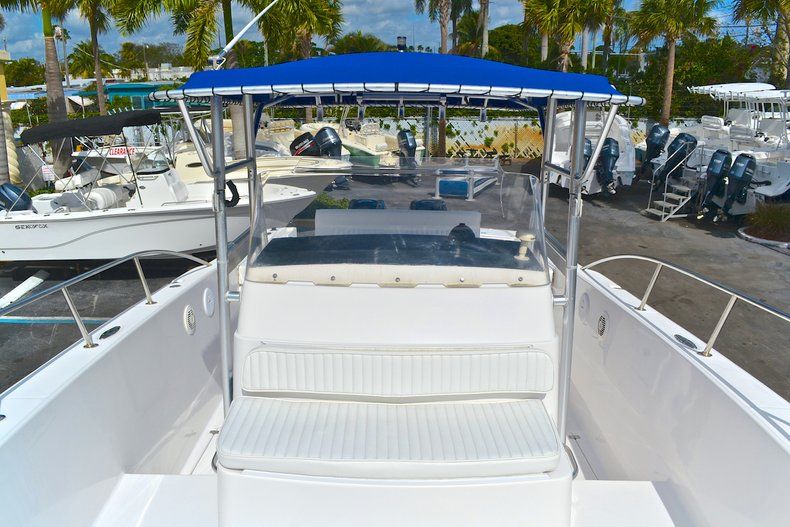Thumbnail 91 for Used 2004 Pro-Line 30 Sport Center Console boat for sale in West Palm Beach, FL