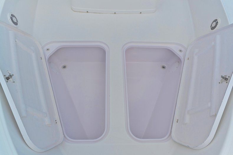 Thumbnail 99 for Used 2004 Pro-Line 30 Sport Center Console boat for sale in West Palm Beach, FL