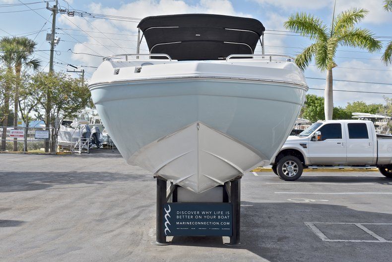 Thumbnail 2 for New 2018 Hurricane SunDeck SD 2486 OB boat for sale in Fort Lauderdale, FL