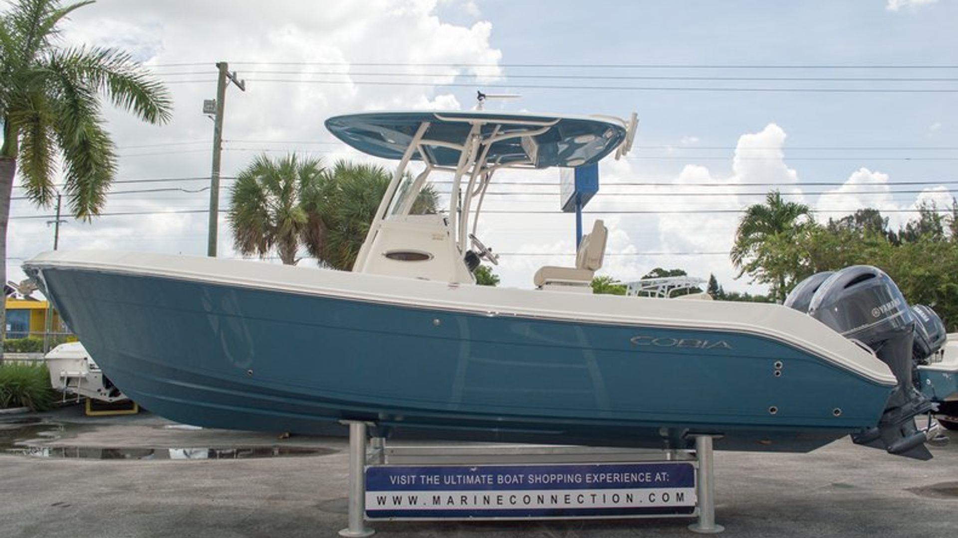 New 2014 Cobia 256 Center Console #K051 image 4