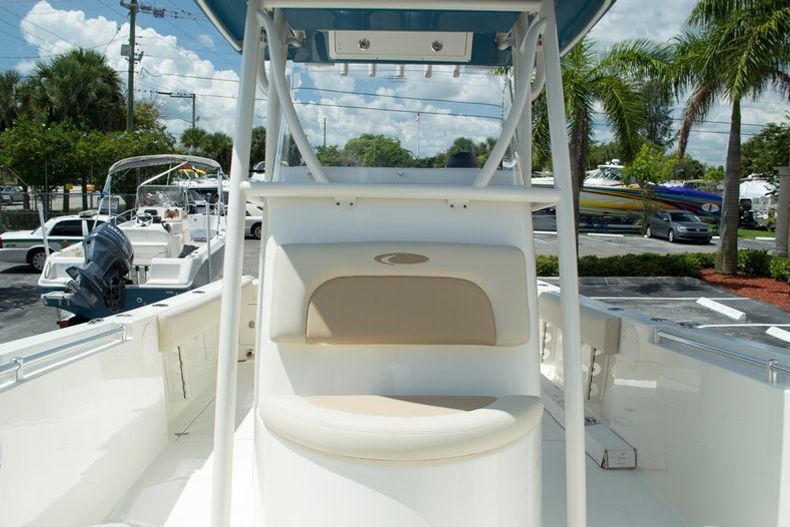 Thumbnail 11 for New 2014 Cobia 256 Center Console boat for sale in West Palm Beach, FL