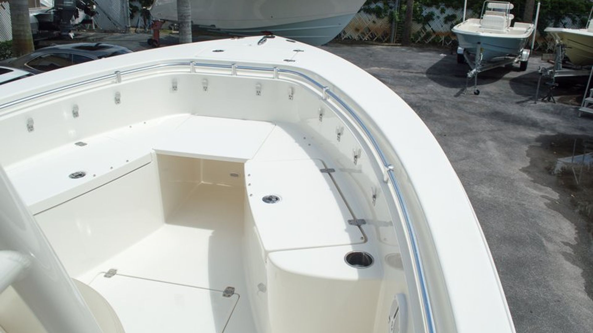 New 2014 Cobia 256 Center Console #K051 image 9