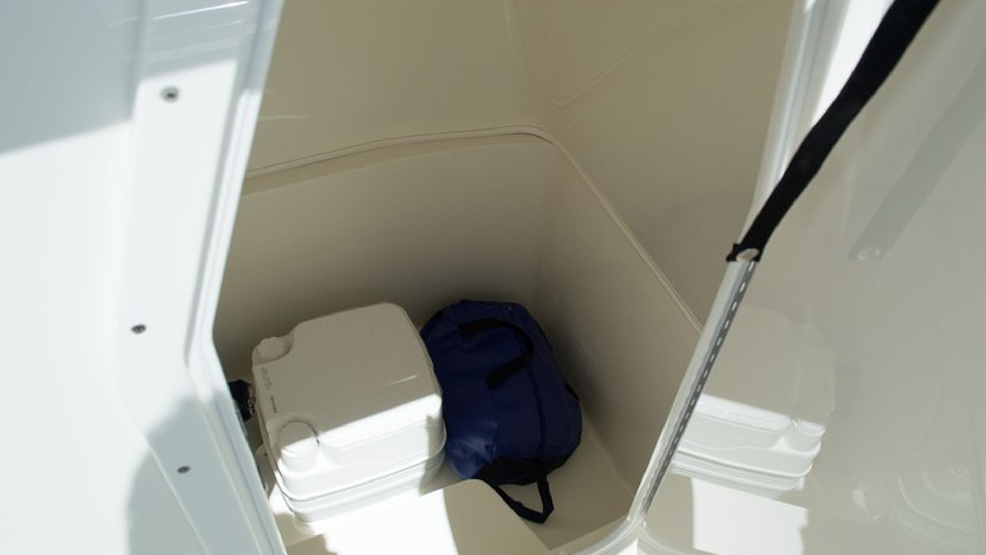 New 2014 Cobia 256 Center Console #K051 image 21