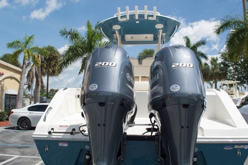 Thumbnail 21 for New 2014 Cobia 256 Center Console boat for sale in West Palm Beach, FL