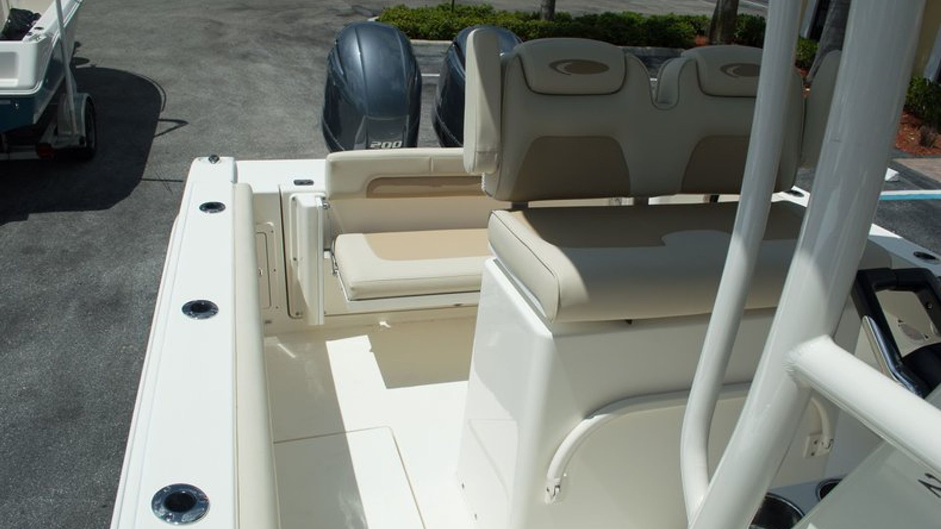 New 2014 Cobia 256 Center Console #K051 image 17