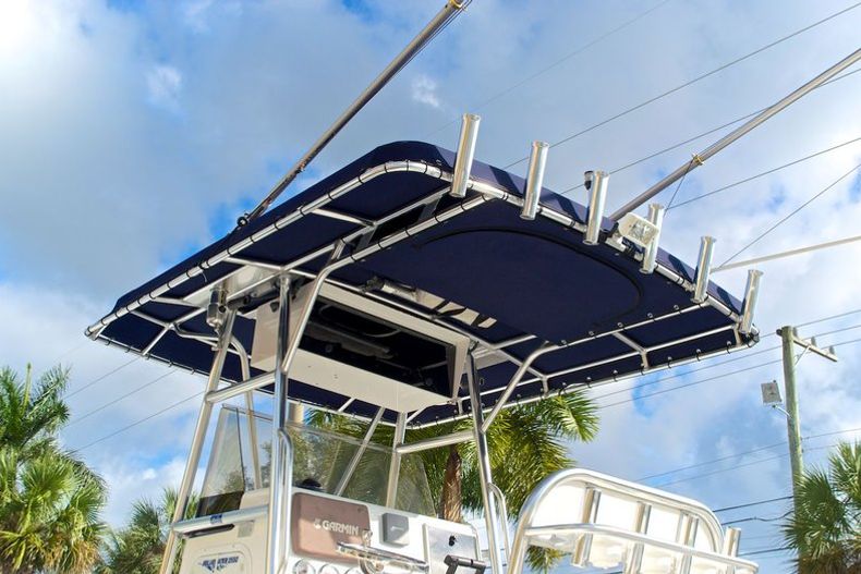 Thumbnail 14 for Used 2006 Bluewater 2550 Center Console boat for sale in West Palm Beach, FL