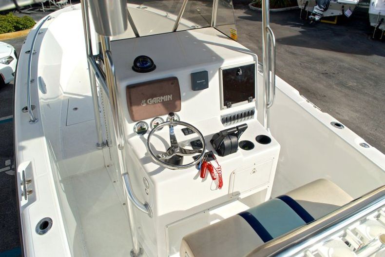 Thumbnail 37 for Used 2006 Bluewater 2550 Center Console boat for sale in West Palm Beach, FL
