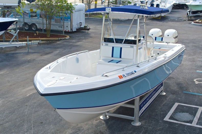 Thumbnail 96 for Used 2006 Bluewater 2550 Center Console boat for sale in West Palm Beach, FL