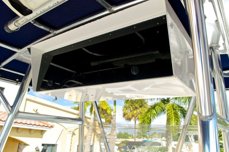 Thumbnail 88 for Used 2006 Bluewater 2550 Center Console boat for sale in West Palm Beach, FL