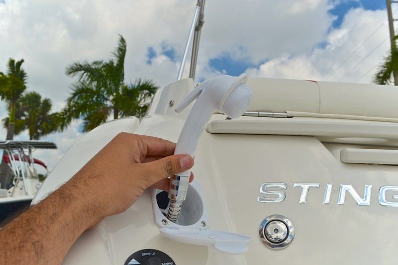 Thumbnail 26 for New 2013 Stingray 215 LR Bowrider boat for sale in West Palm Beach, FL