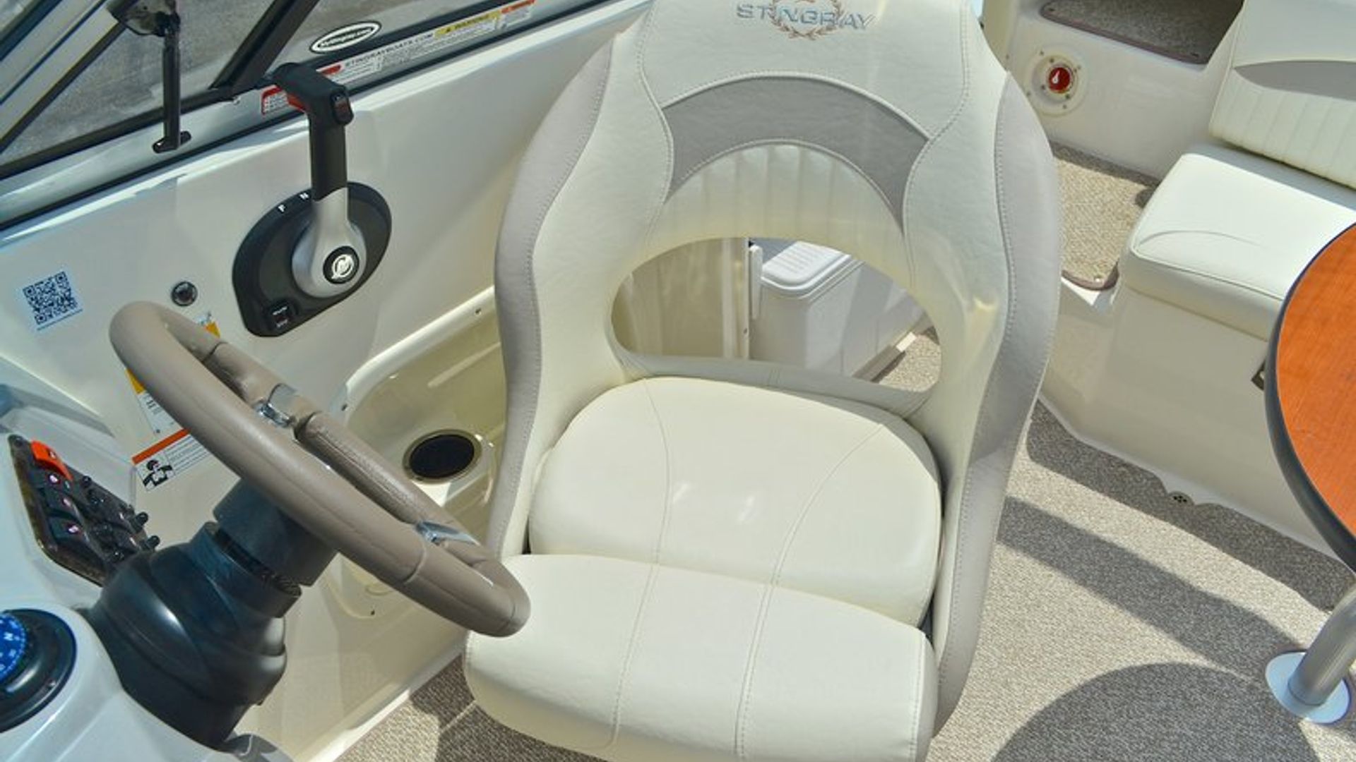 New 2013 Stingray 215 LR Bowrider #SACP image 57