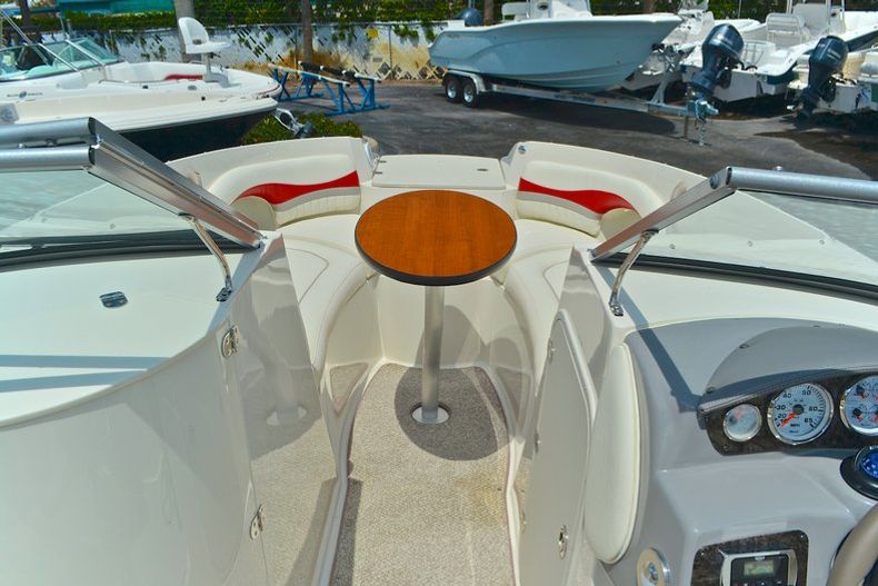 Thumbnail 93 for New 2013 Stingray 215 LR Bowrider boat for sale in West Palm Beach, FL