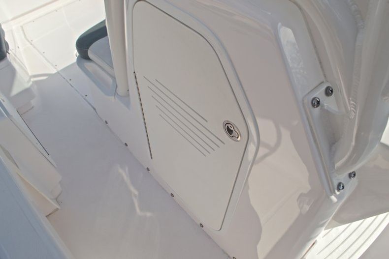 Thumbnail 43 for Used 2014 Everglades 243 Center Console boat for sale in West Palm Beach, FL