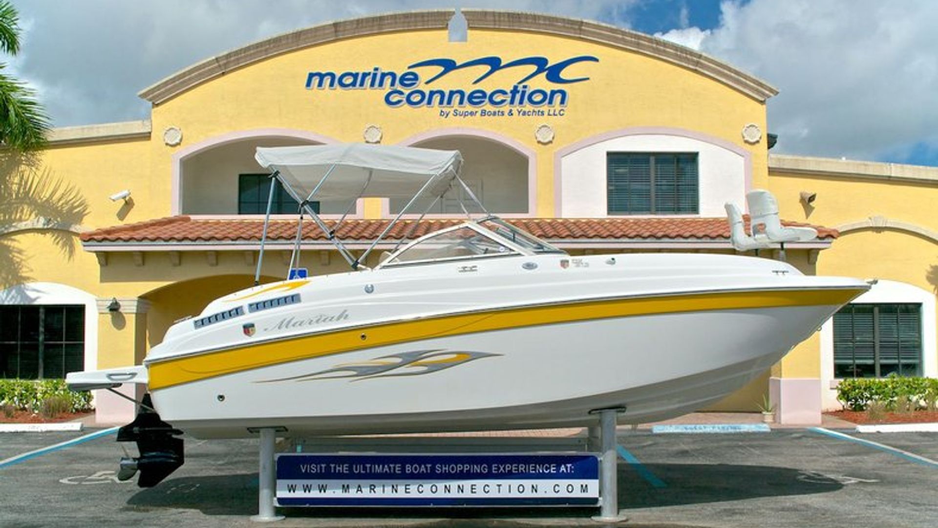 Used 2008 Mariah DX213 Deck Boat #F108 image 1