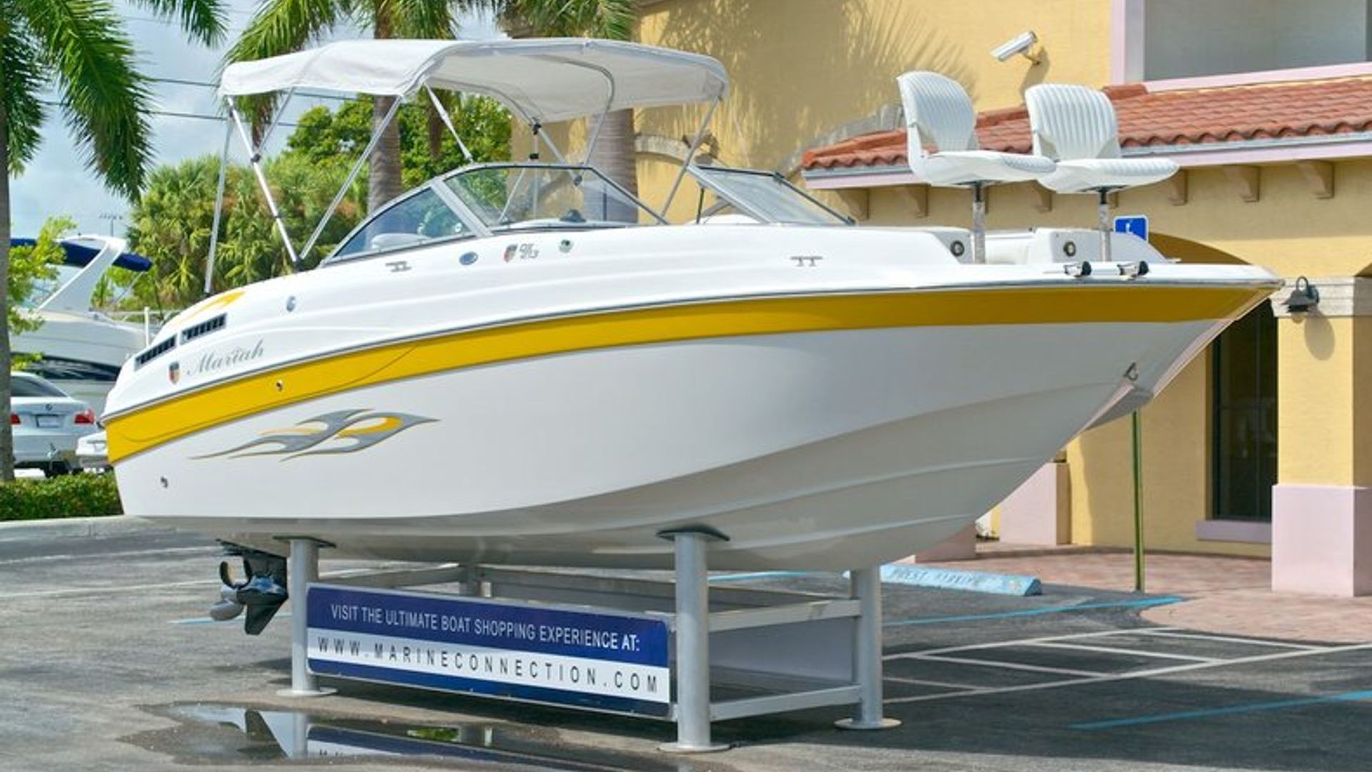 Used 2008 Mariah DX213 Deck Boat #F108 image 2