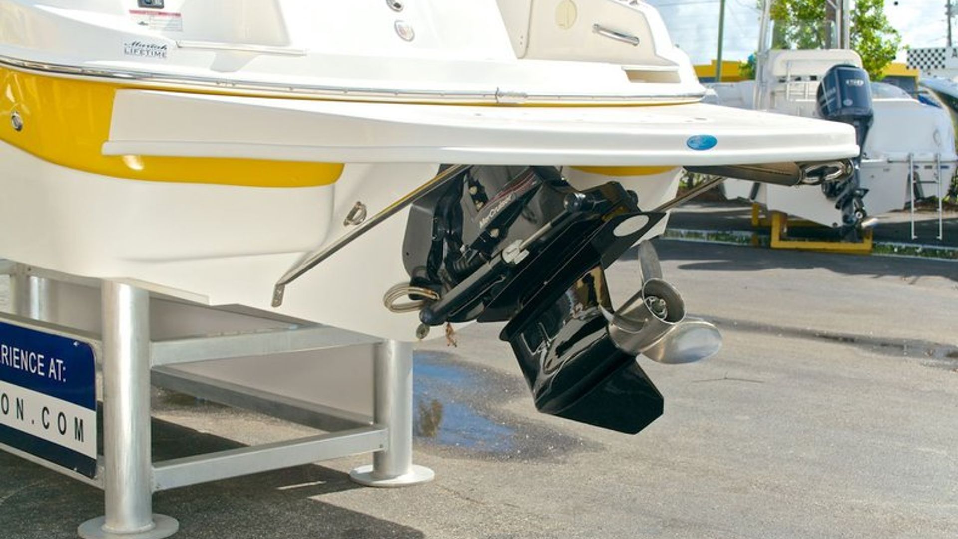 Used 2008 Mariah DX213 Deck Boat #F108 image 17