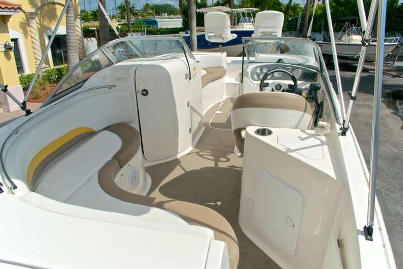 Thumbnail 34 for Used 2008 Mariah DX213 Deck Boat boat for sale in West Palm Beach, FL