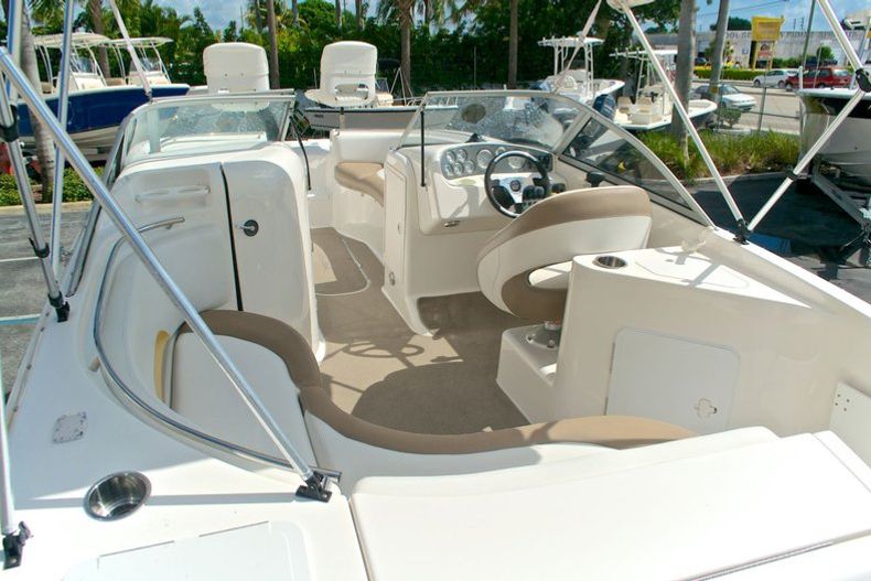 Thumbnail 36 for Used 2008 Mariah DX213 Deck Boat boat for sale in West Palm Beach, FL