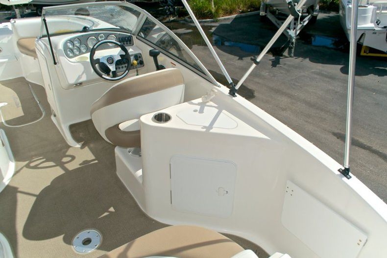 Thumbnail 37 for Used 2008 Mariah DX213 Deck Boat boat for sale in West Palm Beach, FL