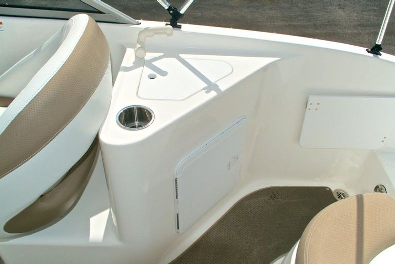 Thumbnail 42 for Used 2008 Mariah DX213 Deck Boat boat for sale in West Palm Beach, FL