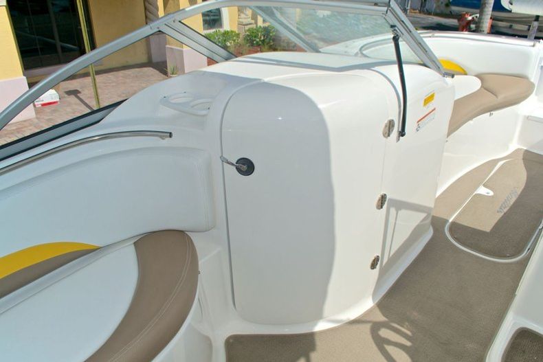 Thumbnail 63 for Used 2008 Mariah DX213 Deck Boat boat for sale in West Palm Beach, FL