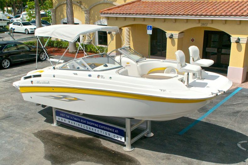 Thumbnail 96 for Used 2008 Mariah DX213 Deck Boat boat for sale in West Palm Beach, FL