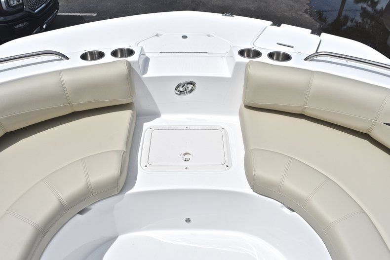 Thumbnail 41 for New 2019 Hurricane SunDeck SD 187 OB boat for sale in West Palm Beach, FL