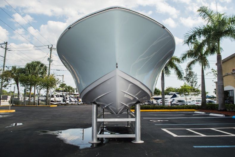 Thumbnail 2 for New 2014 Sportsman Discovery 210 Dual Console boat for sale in West Palm Beach, FL