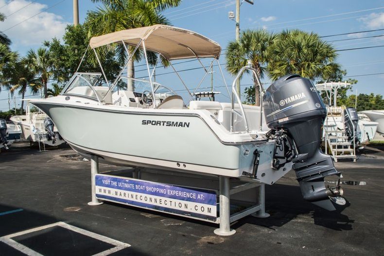 Thumbnail 5 for New 2014 Sportsman Discovery 210 Dual Console boat for sale in West Palm Beach, FL