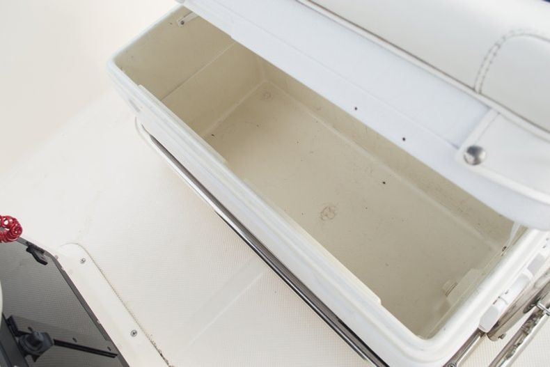 Thumbnail 18 for Used 2006 Key West 1720 Sportsman Center Console boat for sale in West Palm Beach, FL
