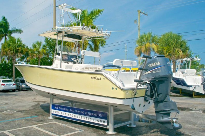 Thumbnail 5 for Used 2000 SeaCraft SC 25 Open Fisherman boat for sale in West Palm Beach, FL
